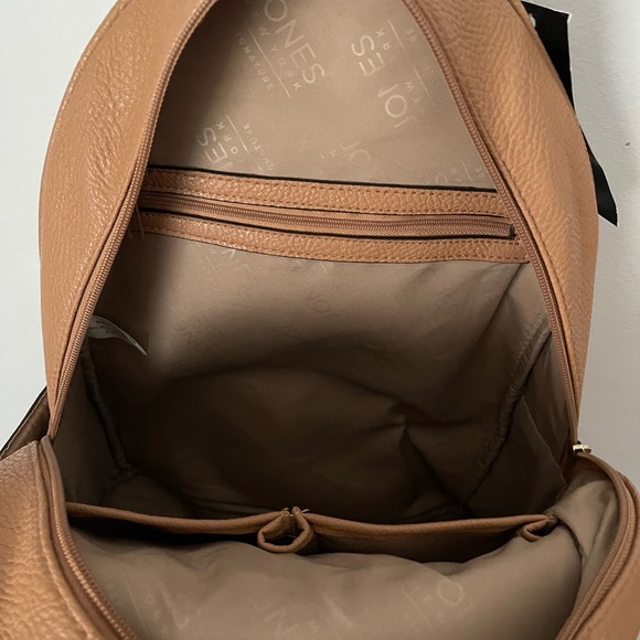 Jones New York backpack - Picture 3 of 4